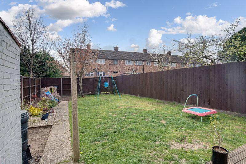 Severn Road, Bury St. Edmunds 3 bed terraced house £230,000