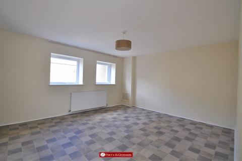 2 bedroom flat to rent, Kings Avenue, New Malden