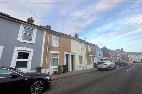 3 bedroom terraced house to rent, Lincoln Road