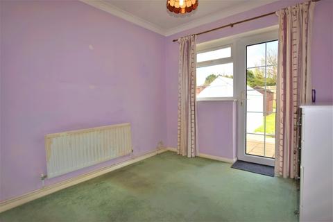 68 Ewins Close, Ash, Aldershot, GU12 6SB