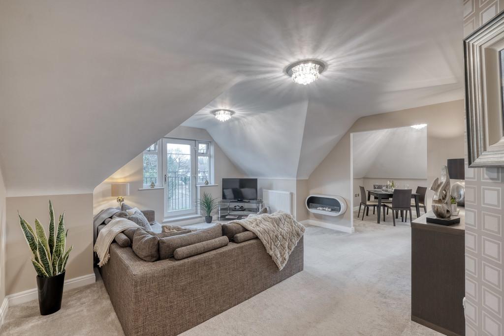 Danford Court, 1 Westwood Grove, Solihull, B91 1QS 2 bed penthouse £