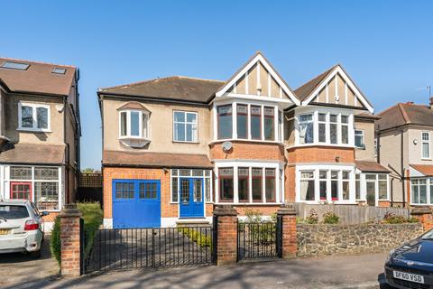 17 Blake Hall Crescent, London, E11 3RH
