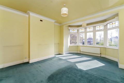 17 Blake Hall Crescent, London, E11 3RH
