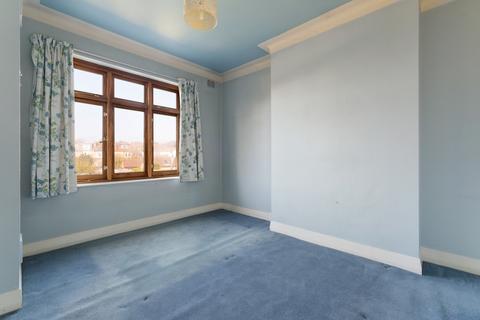 17 Blake Hall Crescent, London, E11 3RH