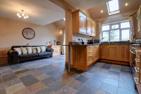 32 Chestnut Drive, Erdington, Birmingham, B24 0DP
