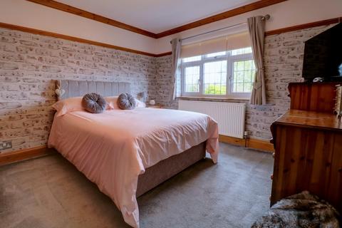 32 Chestnut Drive, Erdington, Birmingham, B24 0DP