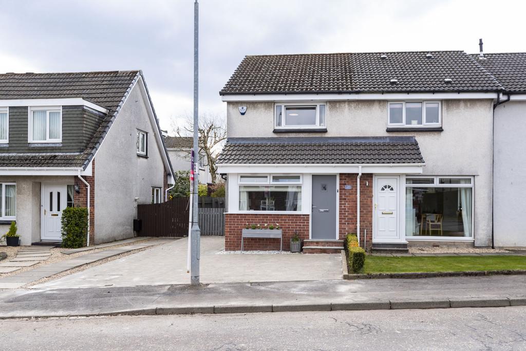 Netherhouse Avenue, Lenzie 3 bed semidetached house £210,000