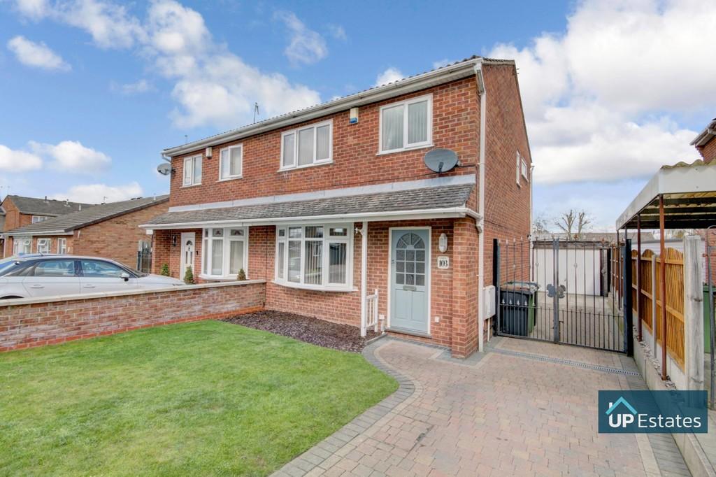 Arbury Avenue, Bedworth 3 bed semidetached house £210,000