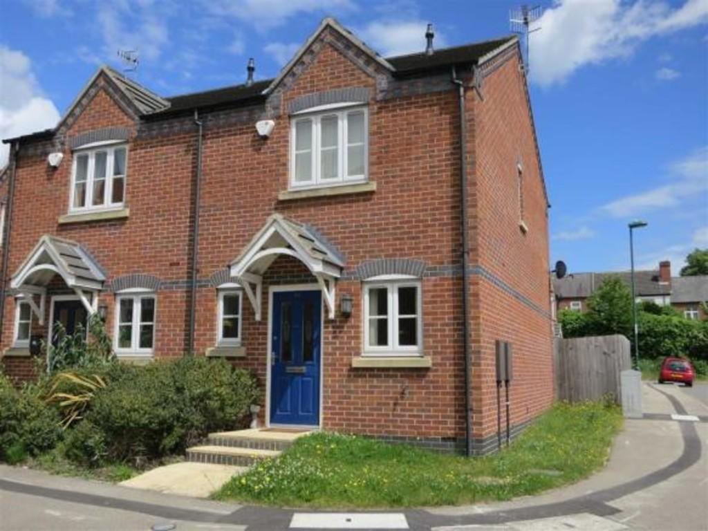 Kelham Drive, Sherwood, Nottingham 2 bed semidetached house £700 pcm (£162 pw)