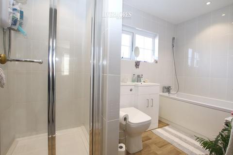 150 Beacon Drive, Bean, Dartford, DA2 8BQ