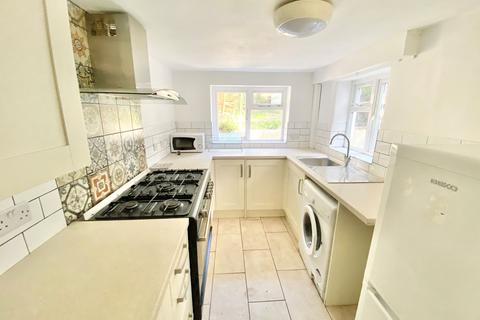 4 bedroom terraced house to rent, Brighton BN2