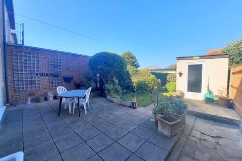 332 Bedfont Lane, Feltham, TW14 9SA