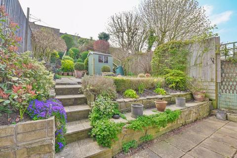 22 Birch Way, Chesham, HP5 3JL
