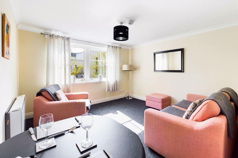 St. Andrews Square, Glasgow 1 bed ground floor flat £134,995