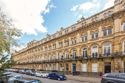 First Floor Flat, 17 Victoria Square, Bristol, BS8 4ES