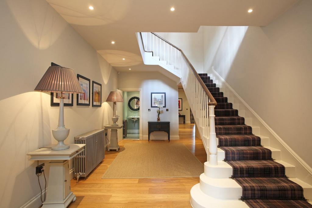 Stairs To L G Floor