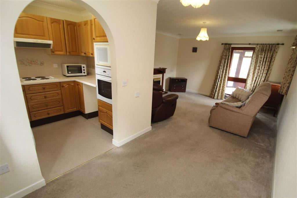 Meadowbrook Court, Gobowen 1 bed semidetached bungalow for sale £60,000
