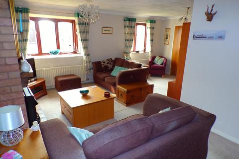 29 Alexandra Drive, Prestatyn, LL19 8BW