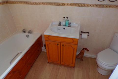 29 Alexandra Drive, Prestatyn, LL19 8BW
