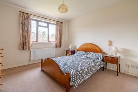 6 Moorend Glade, Charlton Kings, Cheltenham, GL53 9AT