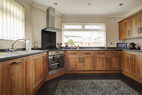 5 Banks Rise, Bentham, Lancaster, LA2 7JW