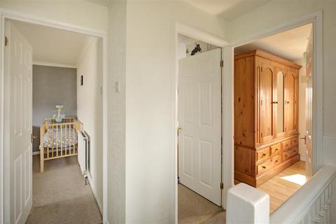 5 Banks Rise, Bentham, Lancaster, LA2 7JW