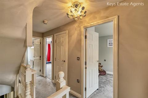 15 Chasewater Drive, Stoke-on-trent, ST6 8GH