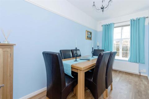 36 Boundary Road, Worthing, BN11 4LN