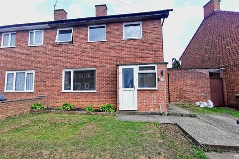 30 Moore Road, Ipswich, IP1 6NP
