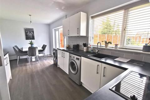 30 Moore Road, Ipswich, IP1 6NP