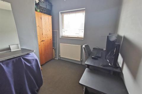 30 Moore Road, Ipswich, IP1 6NP