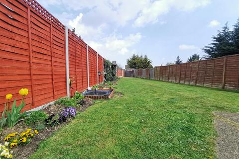 30 Moore Road, Ipswich, IP1 6NP