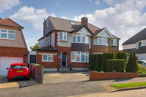 174 Seaforth Gardens, Epsom, KT19 0NW