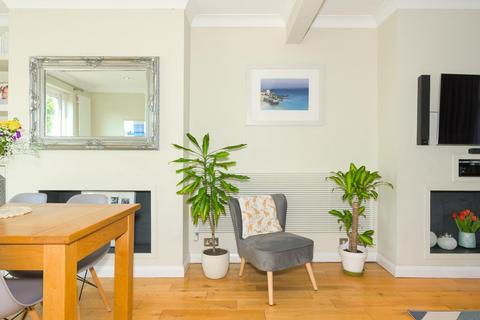 174 Seaforth Gardens, Epsom, KT19 0NW