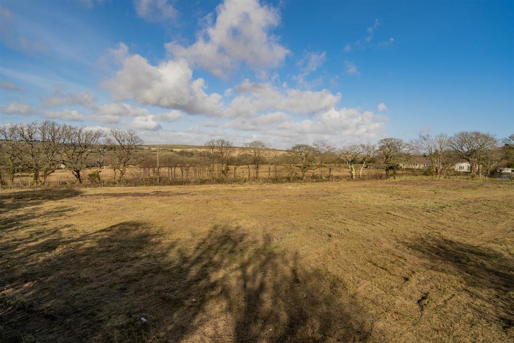 2a Northway, Plot with Planning, 5 bed property with land