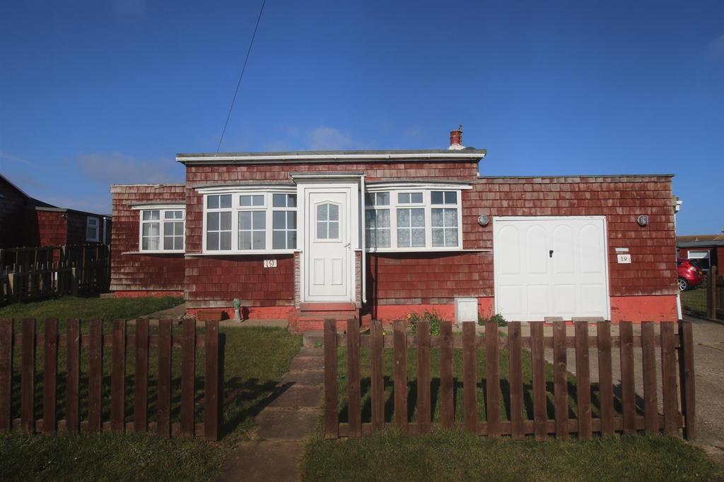 Marine Valley, Flamborough 2 bed detached bungalow £115,000
