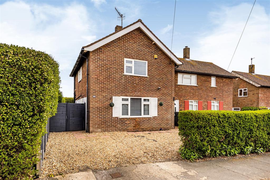Saltwood Road, Seaford 2 bed semidetached house £325,000