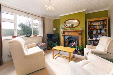 10 Beverley Road, North Newbald, York, YO43 4SQ