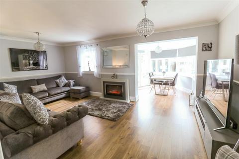 94 Red Willow, Harlow, CM19 5PB