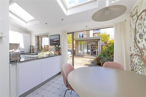 87 Alfriston Road, London, SW11 6NR