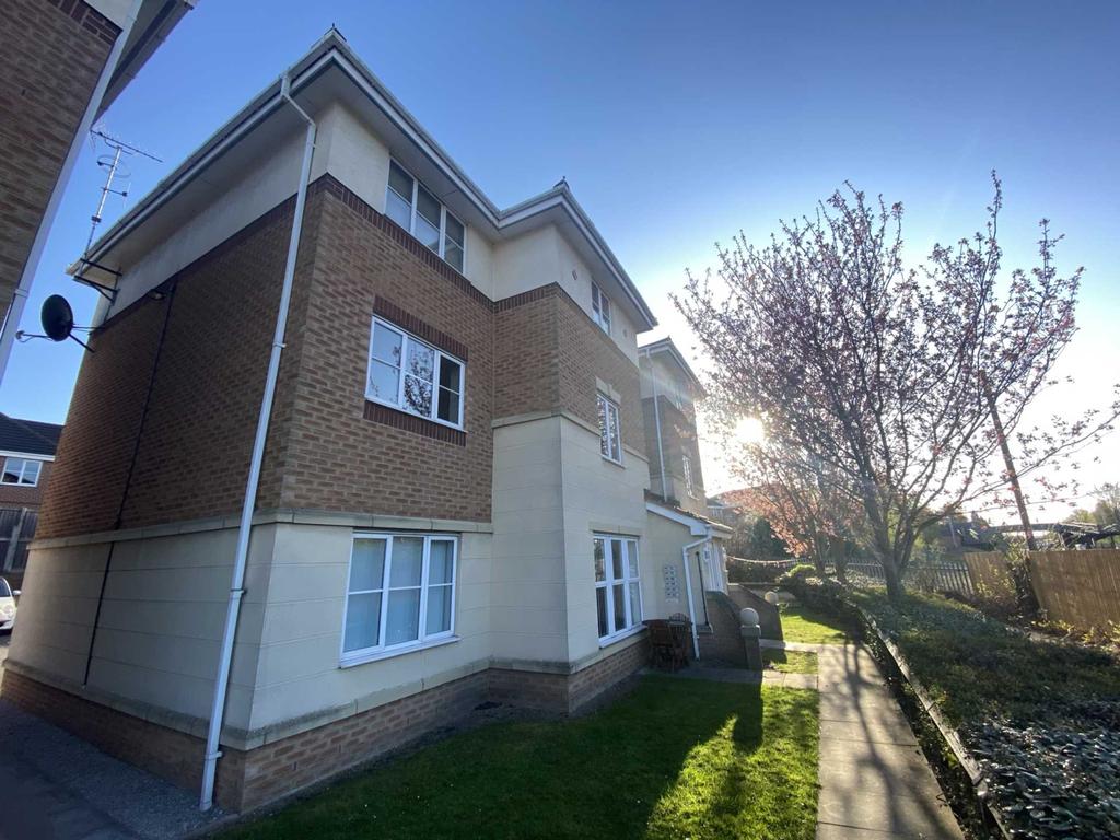 Moat House Way, Conisbrough 2 bed flat £550 pcm (£127 pw)