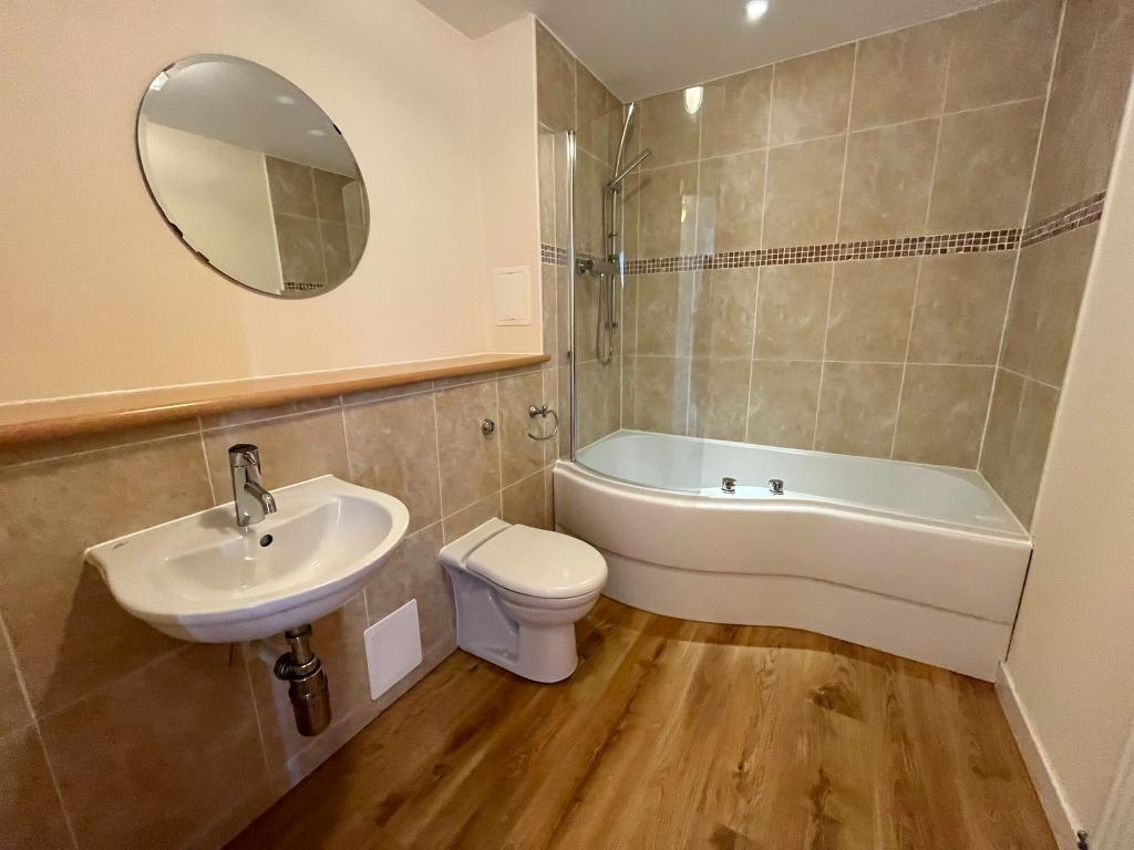 Apartment in Edinburgh - View 5