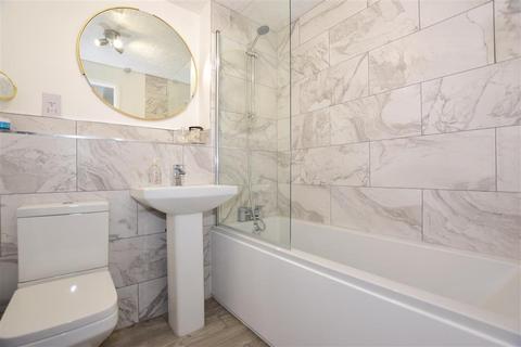 12 Beech Hurst Close, Maidstone, ME15 7PG