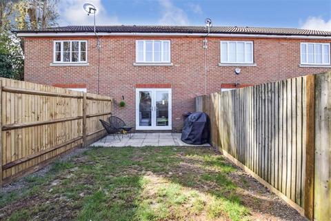 12 Beech Hurst Close, Maidstone, ME15 7PG