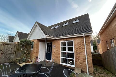 3 bedroom end of terrace house to rent, Corfe Mullen BH21