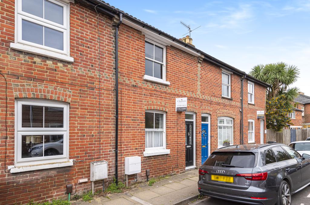 Hyde Abbey Road, Winchester, Hampshire, SO23 2 bed terraced house £