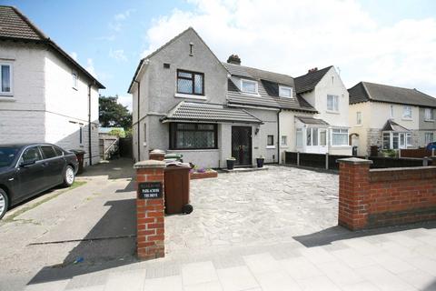 26 Heathway, Dagenham, RM10 9PP