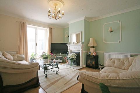 26 Heathway, Dagenham, RM10 9PP