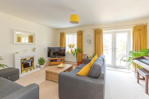 39 Badgers Drive, Wantage, OX12 9WJ