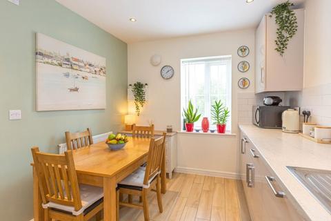 39 Badgers Drive, Wantage, OX12 9WJ